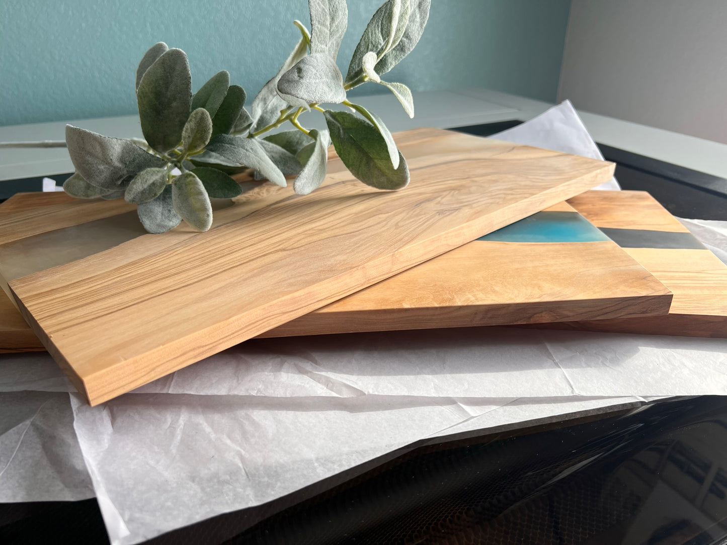 Cutting Board-Olivewood & Resin